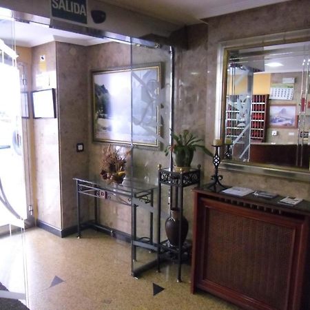 Hostal Don Suero Леон Экстерьер фото