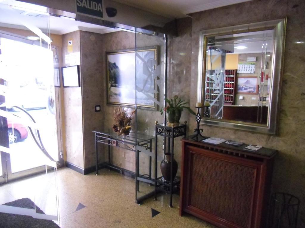 Hostal Don Suero Леон Экстерьер фото