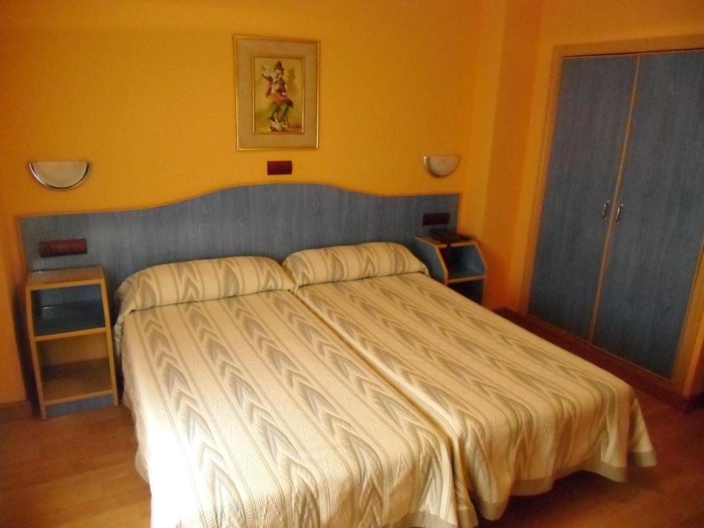 Hostal Don Suero Леон Номер фото